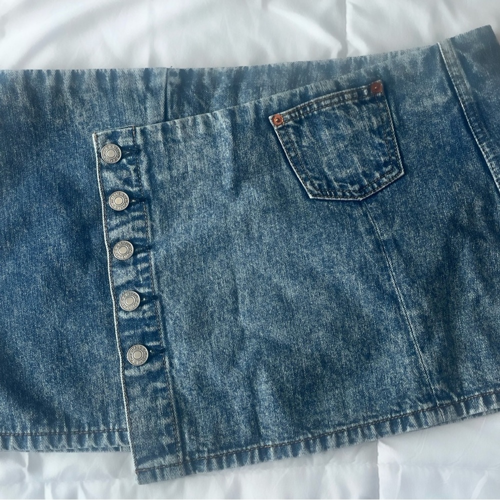 Re/Done Denim Button-Up Skirt Size 30 NWOT